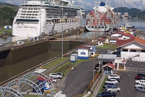 Layover Panama Canal Visitor Center and City Tour