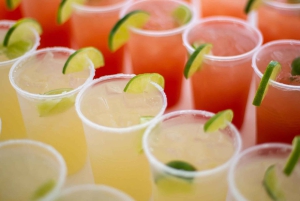 Los Cabos: Sunset Dinner Cruise with Transportation