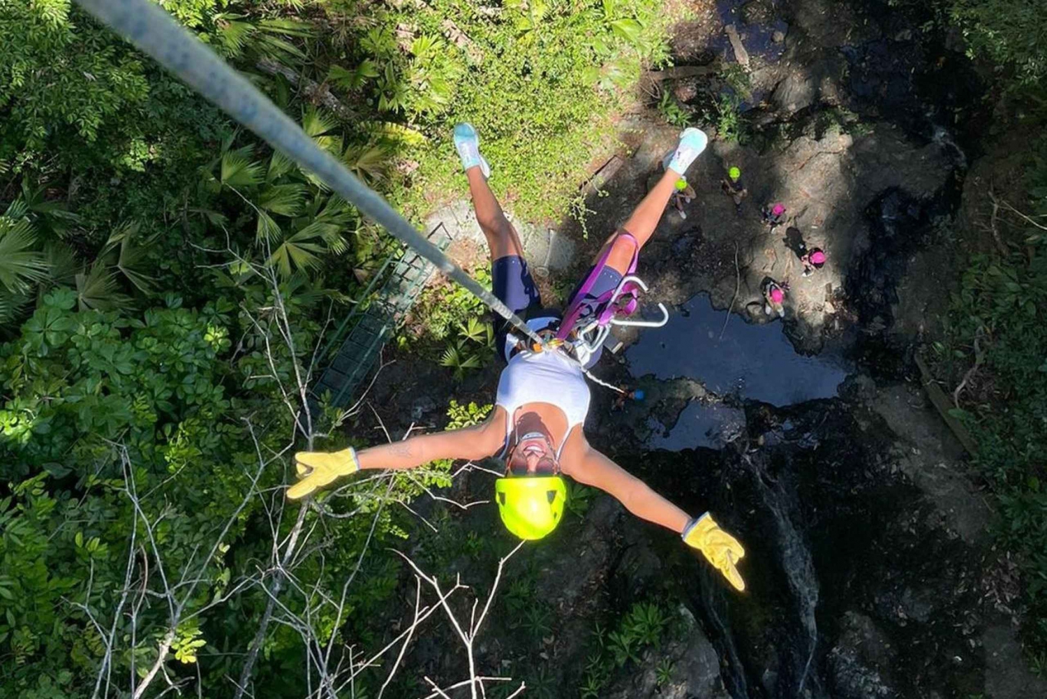 Manuel Antonio: Excursión en tirolina con jardín de mariposas