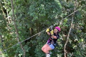 Manuel Antonio: Excursión en tirolina con jardín de mariposas