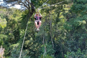 Manuel Antonio: Excursión en tirolina con jardín de mariposas