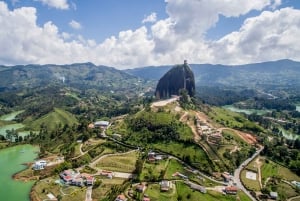 Medellín: Private Guatapé Tour w/ Breakfast, Lunch & Cruise