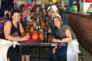Mexico: Historic Center Nightlife Tour with Drinks