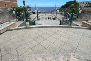 Old San Juan: Walking Tour with Shopping and Hotel Transfer