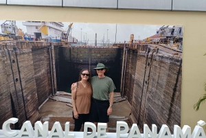 Panama: Half-Day City Tour and Panama Canal