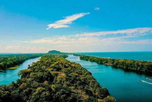 Parque Nacional Tortuguero: Hiking an Inactive Volcano