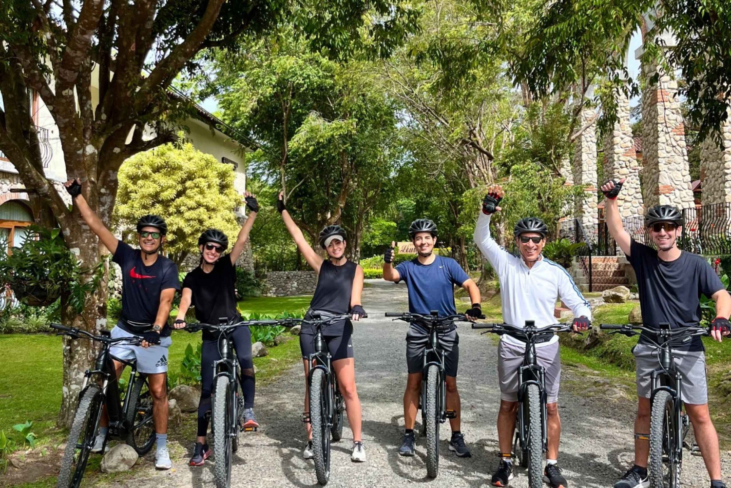 Tour privado guiado en E-bike: Descubriendo El Valle de Antón