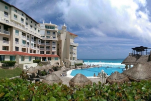 Private Shuttle CUN Airport to Cancun Plaza Condo Hotel