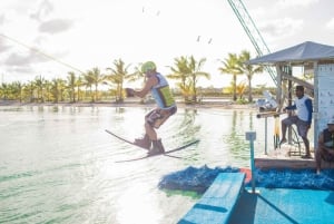 Caribbean Lake Park Punta Cana Wakeboarding, Tirolina y Más