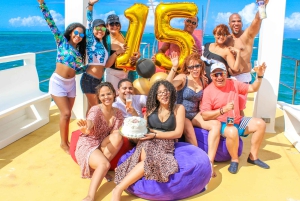 Punta Cana: Catamaran Family Tour