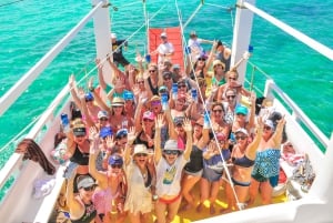 Punta Cana Catamaran Party Boat (Adults only)