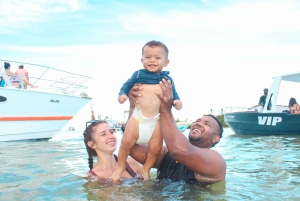 Punta Cana: Catamaran Tour with Reef Snorkeling and Open Bar