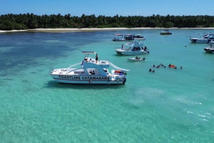 Punta Cana: Catamaran Tour with Reef Snorkeling and Open Bar