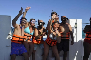 Punta Cana: Country-Themed Party Boat with Snorkeling