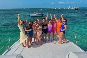 Punta Cana: Country-Themed Party Boat with Snorkeling