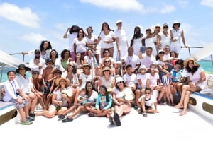 Punta Cana: Private VIP Catamaran Party Cruise and Snorkel
