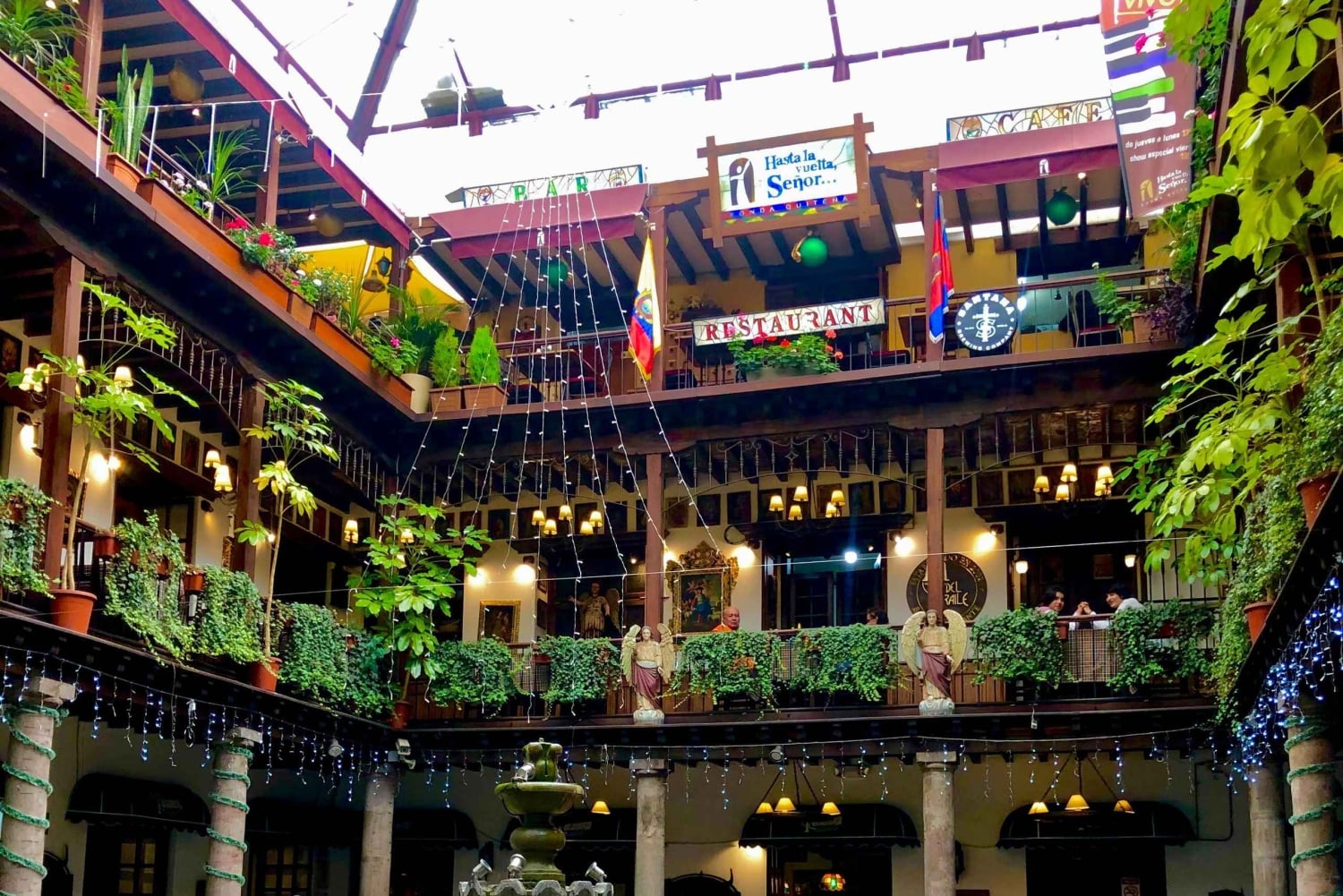 Quito Oldtown: A Cultural-Gastro Walking Tour and Shopping