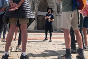 Quito Oldtown: A Cultural-Gastro Walking Tour and Shopping