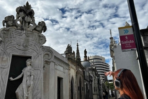 El divertido audioguía del Cementerio que odiarán los historiadores