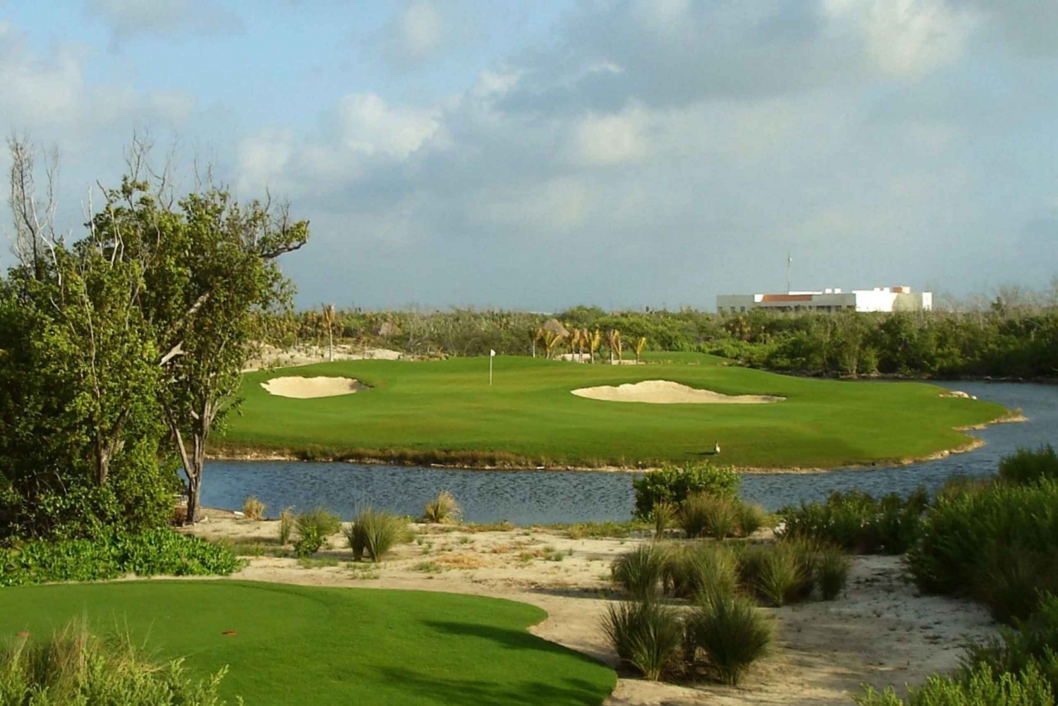 Riviera Cancun Golf Course | Golf Tee Time
