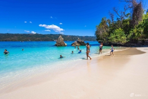 Samana: Avistamiento de ballenas y Cayo Levantado con almuerzo