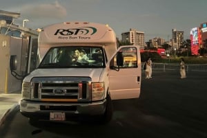 San Juan: Crucero al atardecer por el Viejo San Juan con bebidas y traslado