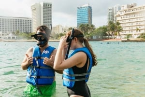 San Juan: Beginner Snorkeling Tour with Turtles and Videos
