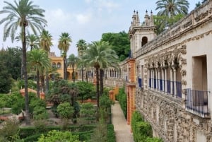 Seville: City Sightseeing Hop-On Hop-Off Bus Tour