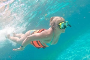 Aventura en catamarán a Isla Mujeres! snorkel y comida