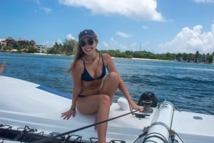 ¡Catamaran Adventure to Isla Mujeres! snorkel and food