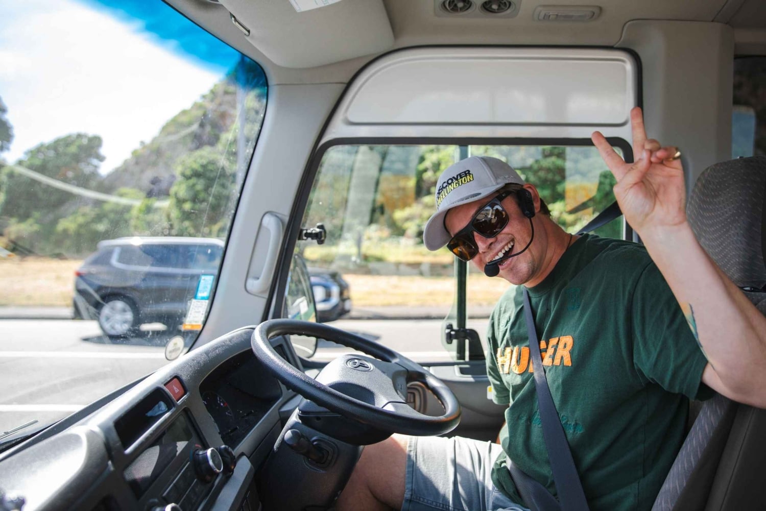 Wellington: Guided City Tour with Cable Car Ticket