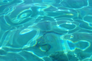 Excursión guiada en kayak de 3 horas por las cuevas marinas del Cabo Greco