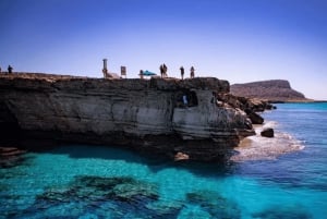 Ayia Napa: Tour in barca della Laguna Blu e di Famagosta con barbecue