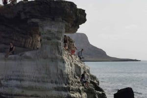 アヤナパ：ブルーラグーン＆タートルクルーズ（オプションのランチ付き）