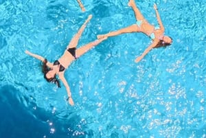 アヤナパ：ブルーラグーン＆タートルクルーズ（オプションのランチ付き）