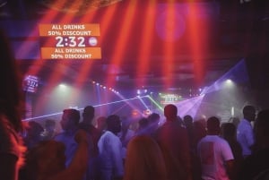 Ayia Napa: Klubbrunda med shots och hoppa över kön