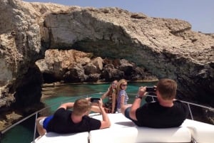 Ayia Napa: Explore Blue Lagoon on board of luxury SeaRay 375