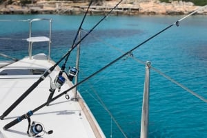 Ayia Napa: Premium katamaran seilcruise med lunsj