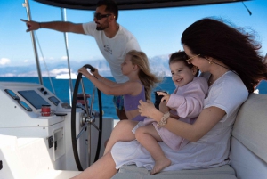 Ayia Napa: Luxuriöse Katamaranfahrt mit Mittagessen und Getränken