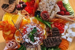 Ayia Napa: Luxuriöse Katamaranfahrt mit Mittagessen und Getränken