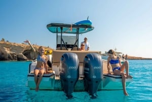 Ayia Napa/Protaras: Private Yacht with Unlimited Drinks