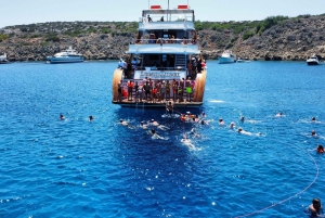 O maior barco de Ayia Napa - Cruzeiro com almoço e natação