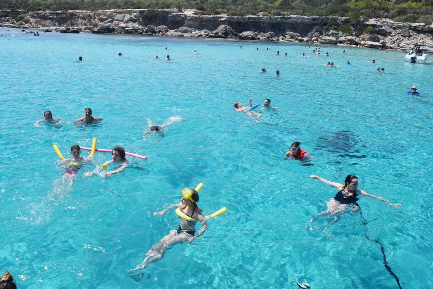 BBQ in barca: Nafsika II, barbecue al tramonto, scivolo d'acqua e nuoto