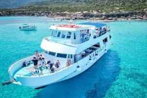 BBQ in barca: Nafsika II, barbecue al tramonto, scivolo d'acqua e nuoto