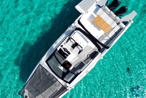 Blue Lagoon: Karnic CS10 privat yacht med frukt