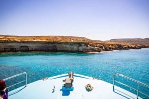 Ayia Napa: Tour en barco por la Laguna Azul y Famagusta con barbacoa