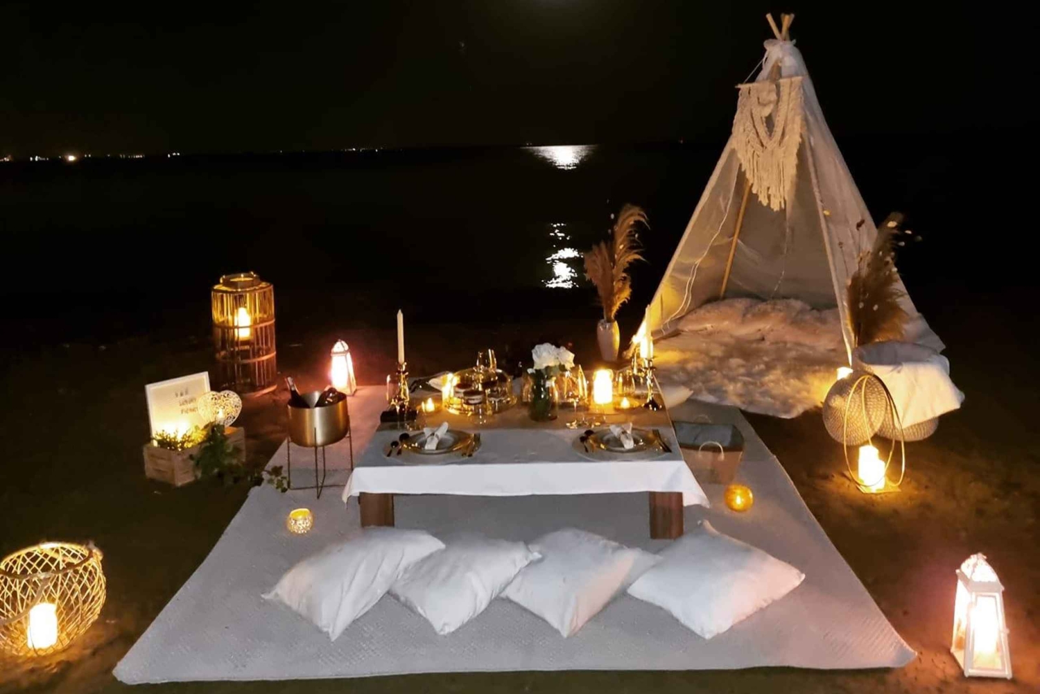 CYPRUS: Private Luxury Picnic Experience