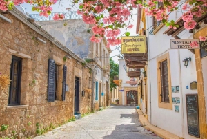 Desde el norte de Chipre: Kyrenia, Castillo de San Hilarión, Bellapais