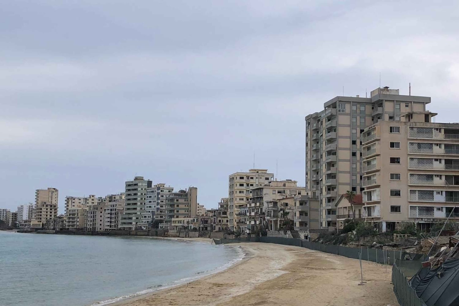 FRA LARNACA/AYIA NAPA/PROTARAS: Kyrenia og Famagusta