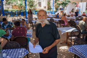 Paphos/Akamas: Blå lagunen buss- och båttur med vattenrutschbana